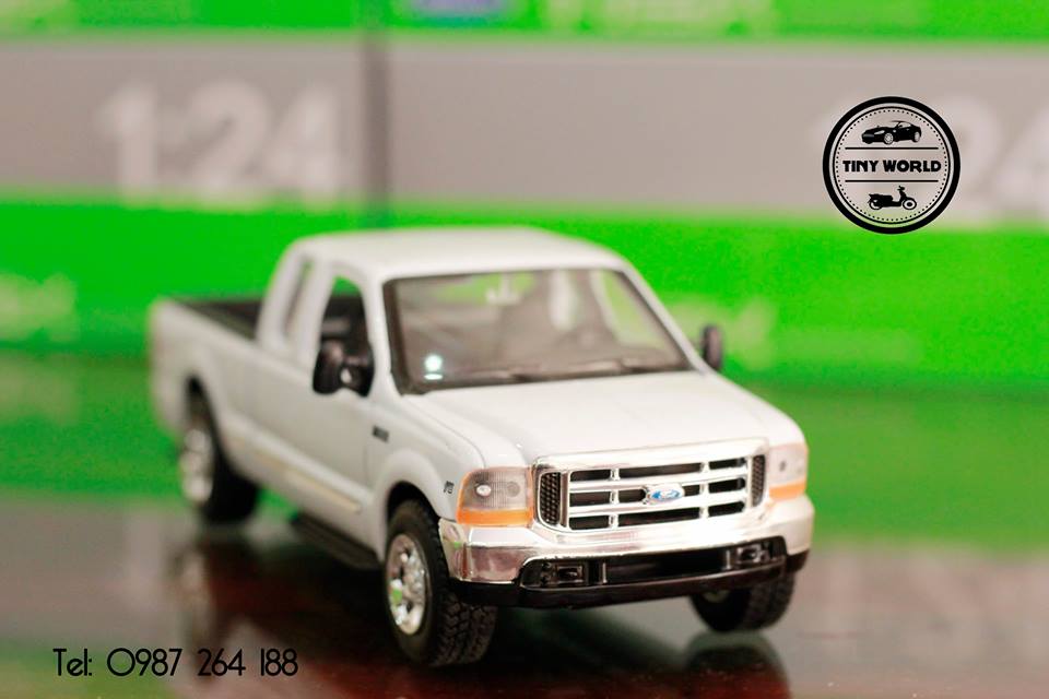 FORD F-350 PICK UP (TRẮNG) 1:24 WELLY