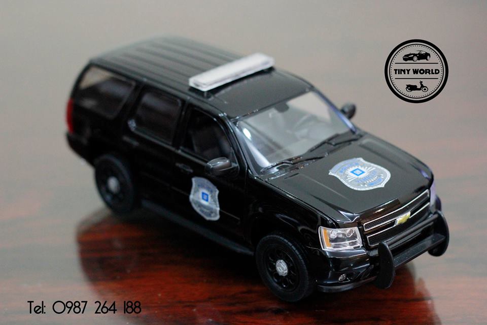 CHEVROLET TAHOE POLICE (ĐEN) WELLY