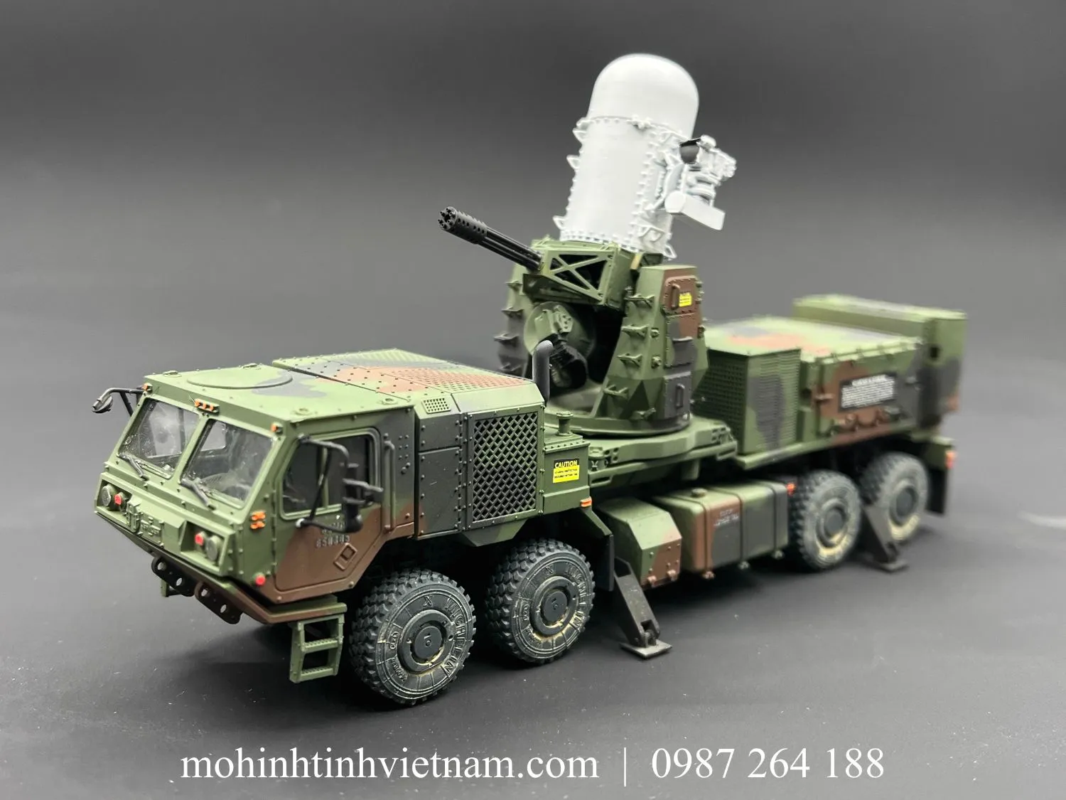 MÔ HÌNH XE PHÒNG KHÔNG DI ĐỘNG PHALANX (XANH) 1:72