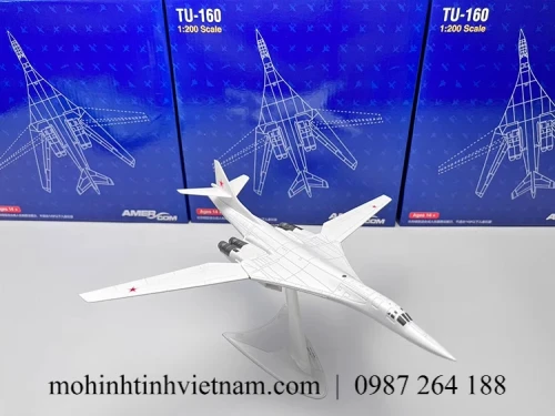 MÔ HÌNH MÁY BAY NÉM BOM TU-160 (TRẮNG) 1:200 AMER