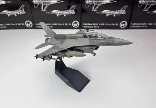 MÔ HÌNH MÁY BAY F-16D (NÂU) 1:72 AMER