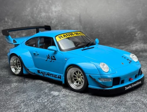 MÔ HÌNH Ô TÔ PORSCHE 911 RWB BODYKIT 2018 (XANH) 1:18 SOLIDO