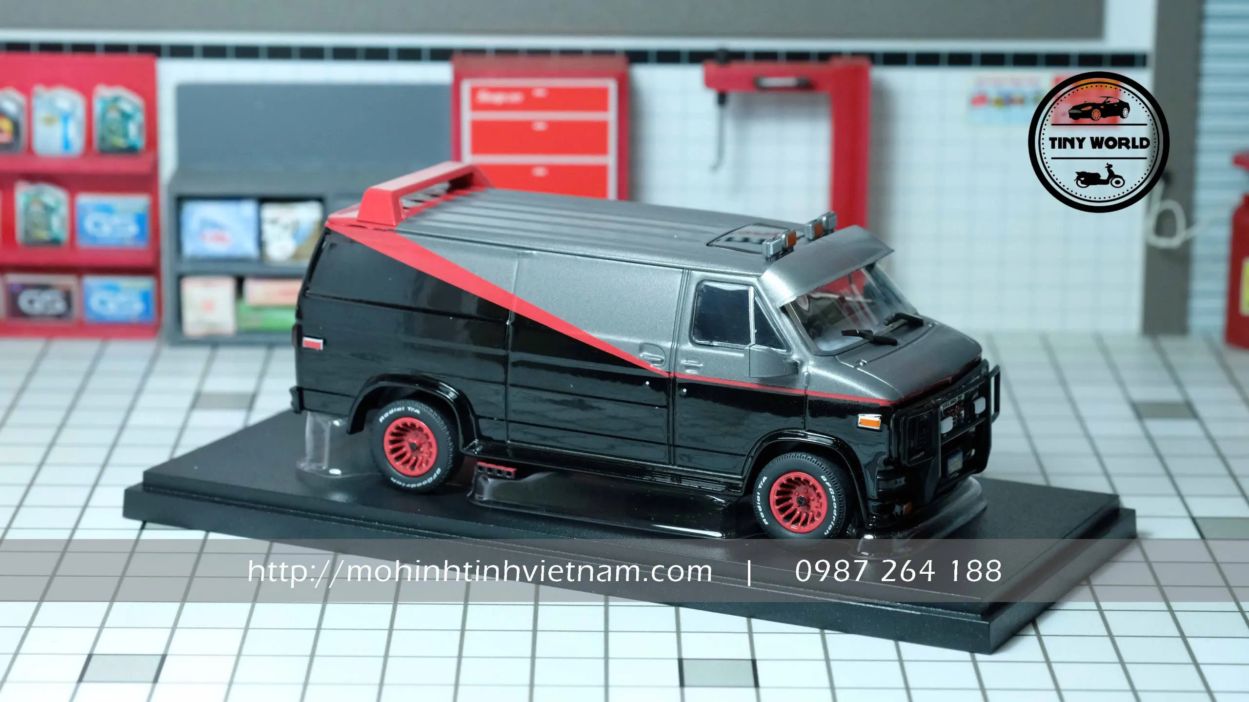 MÔ HÌNH Ô TÔ GMC VANDURA 1983 (ĐEN) 1:43 GREENLIGHT