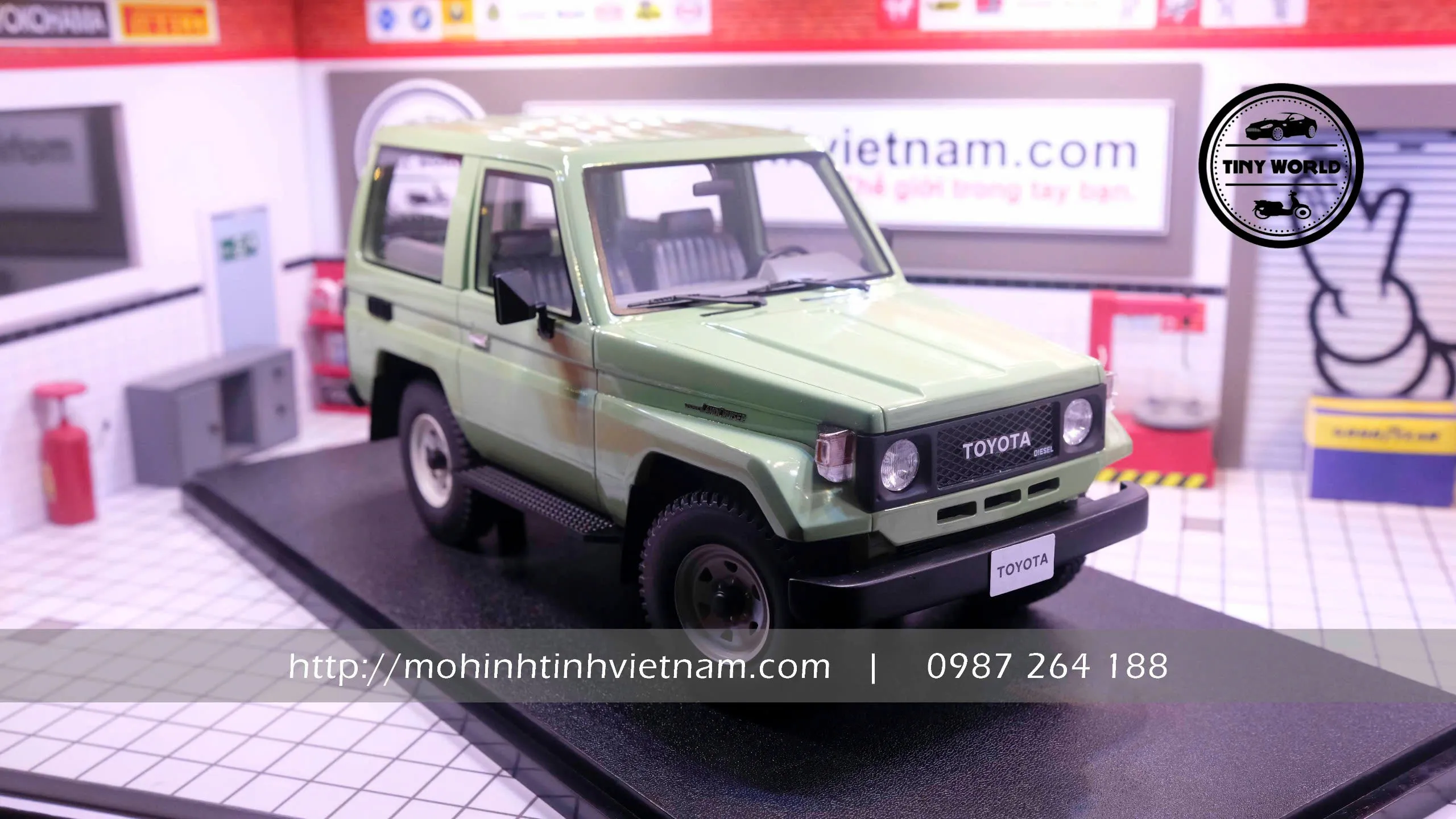 MÔ HÌNH Ô TÔ TOYOTA LAND CRUISER BJ70 1984 (XANH) 1:18 CULT