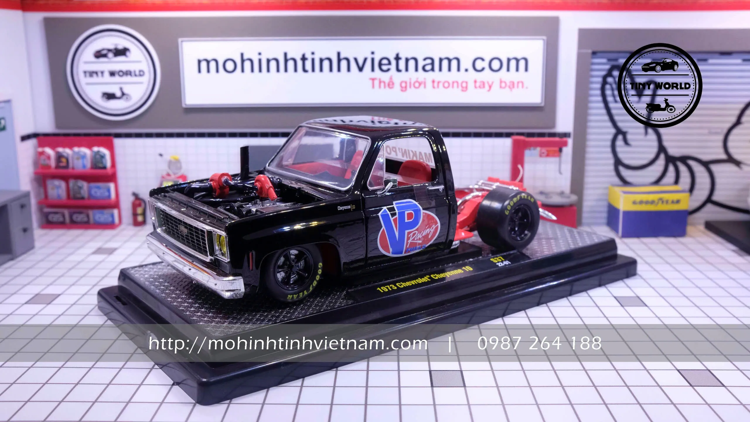 MÔ HÌNH Ô TÔ CHEVROLET CHEYENNE 10 1973 (TRẮNG) 1:24 M2