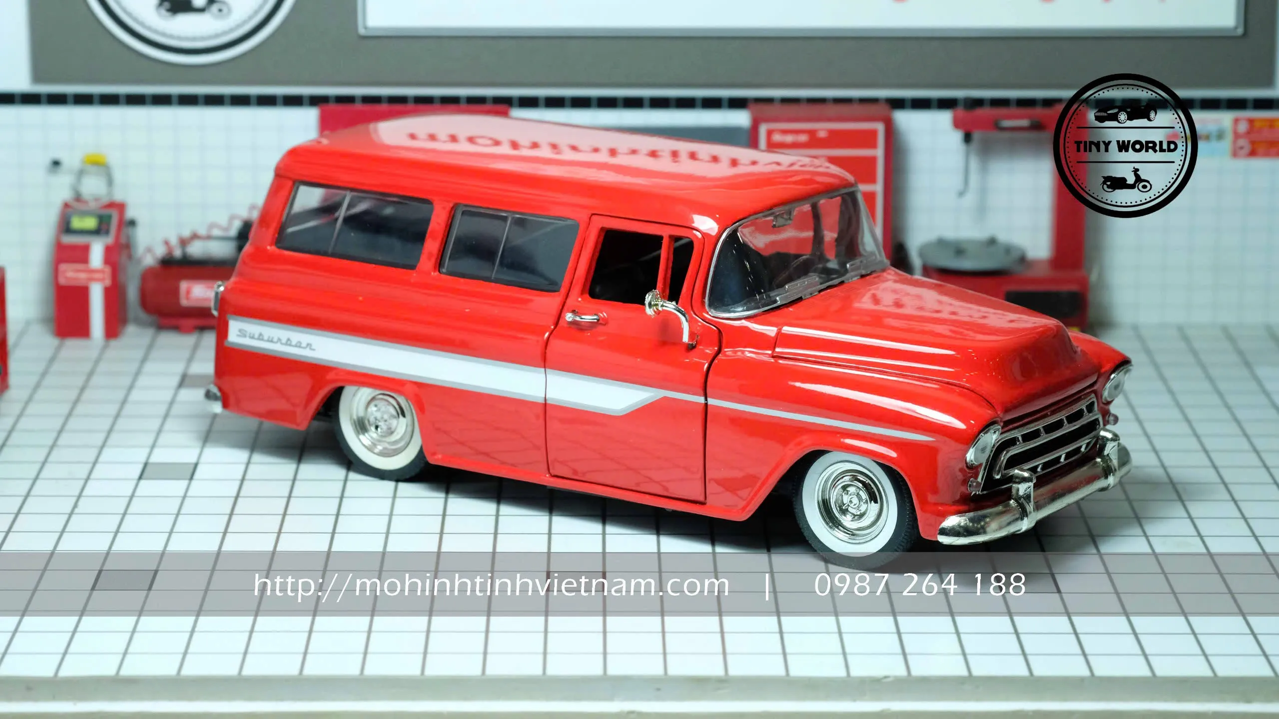 MÔ HÌNH Ô TÔ CHEVROLET SUBURBAN 1957 (ĐỎ) 1:24 JADA