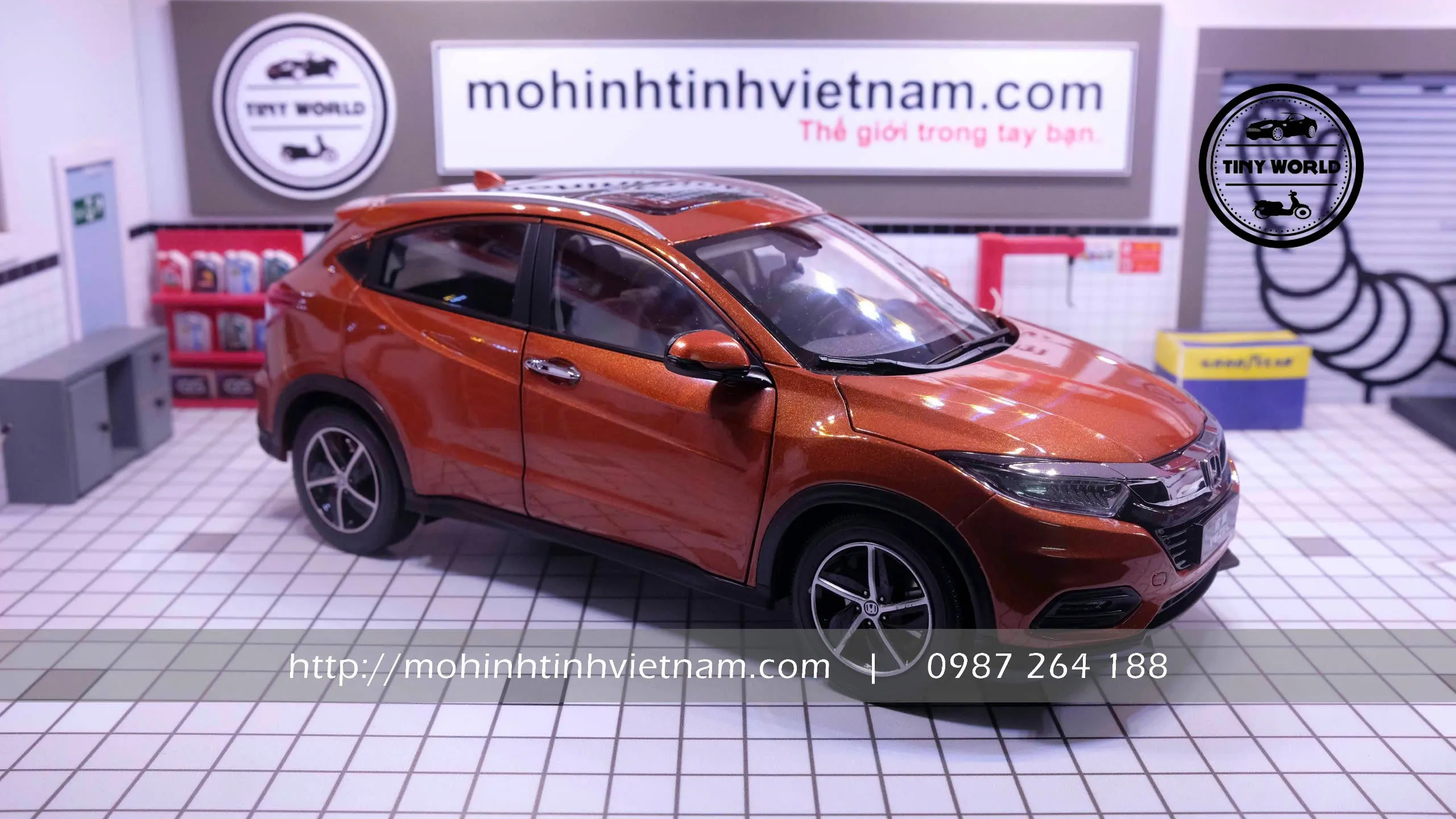 MÔ HÌNH Ô TÔ HONDA HR-V 2018 (CAM) 1:18 DEALER