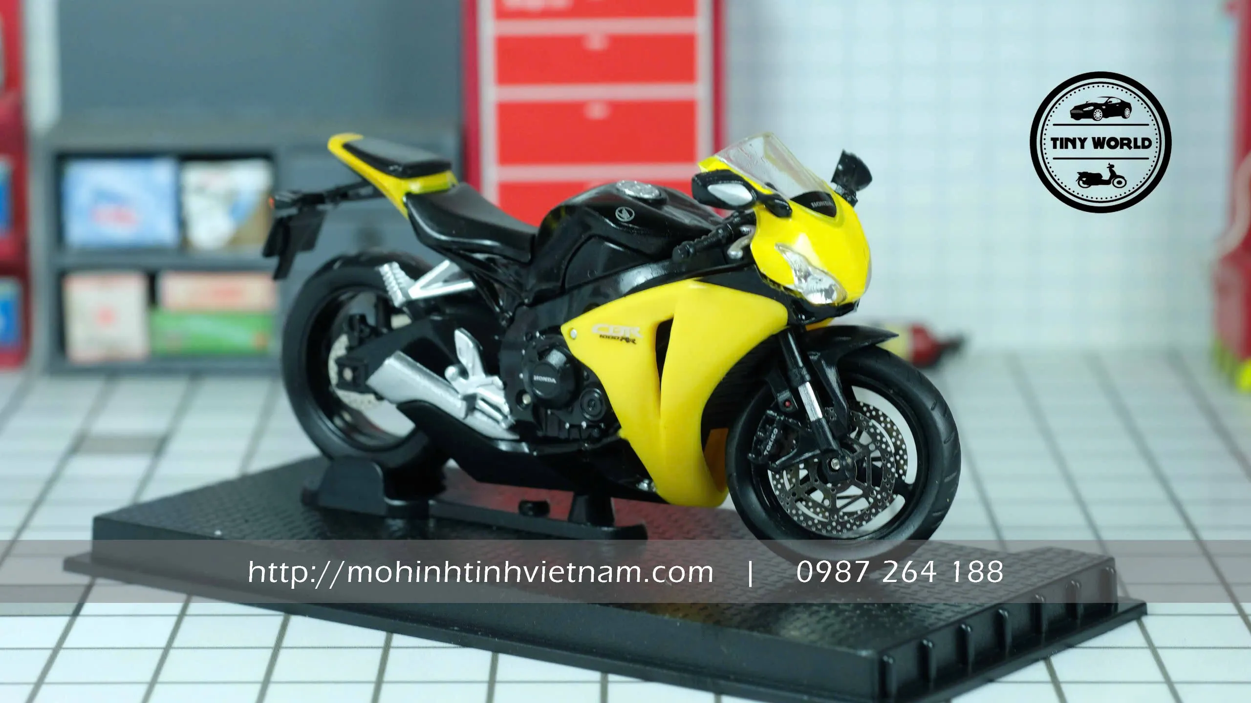 MÔ HÌNH XE MÁY HONDA CBR1000RR 2008 (VÀNG) 1:24 MOTORCYCLE MODEL