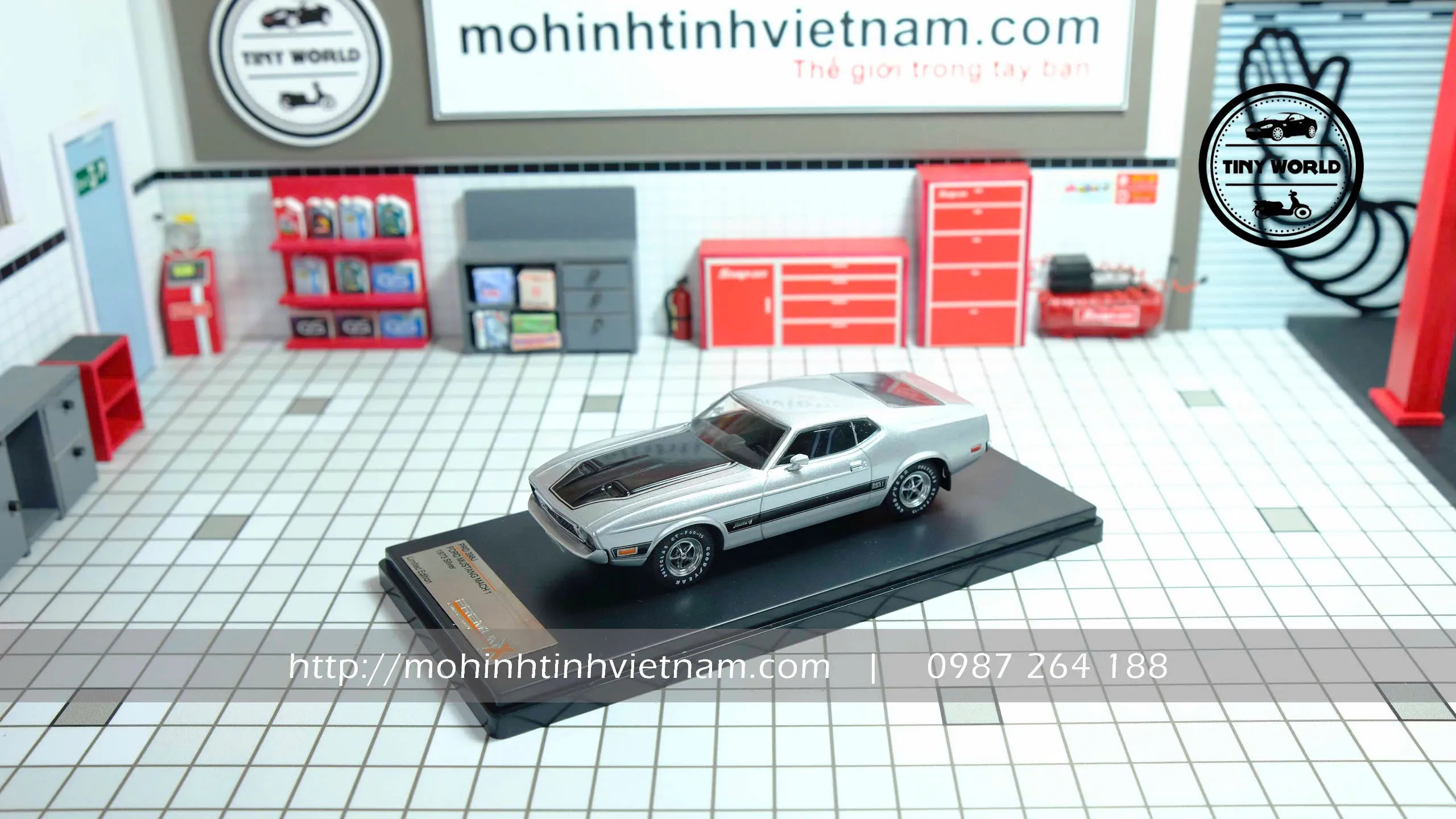 MÔ HÌNH Ô TÔ FORD MUSTANG MACH I 1973 (BẠC) 1:43 PREMIUM X