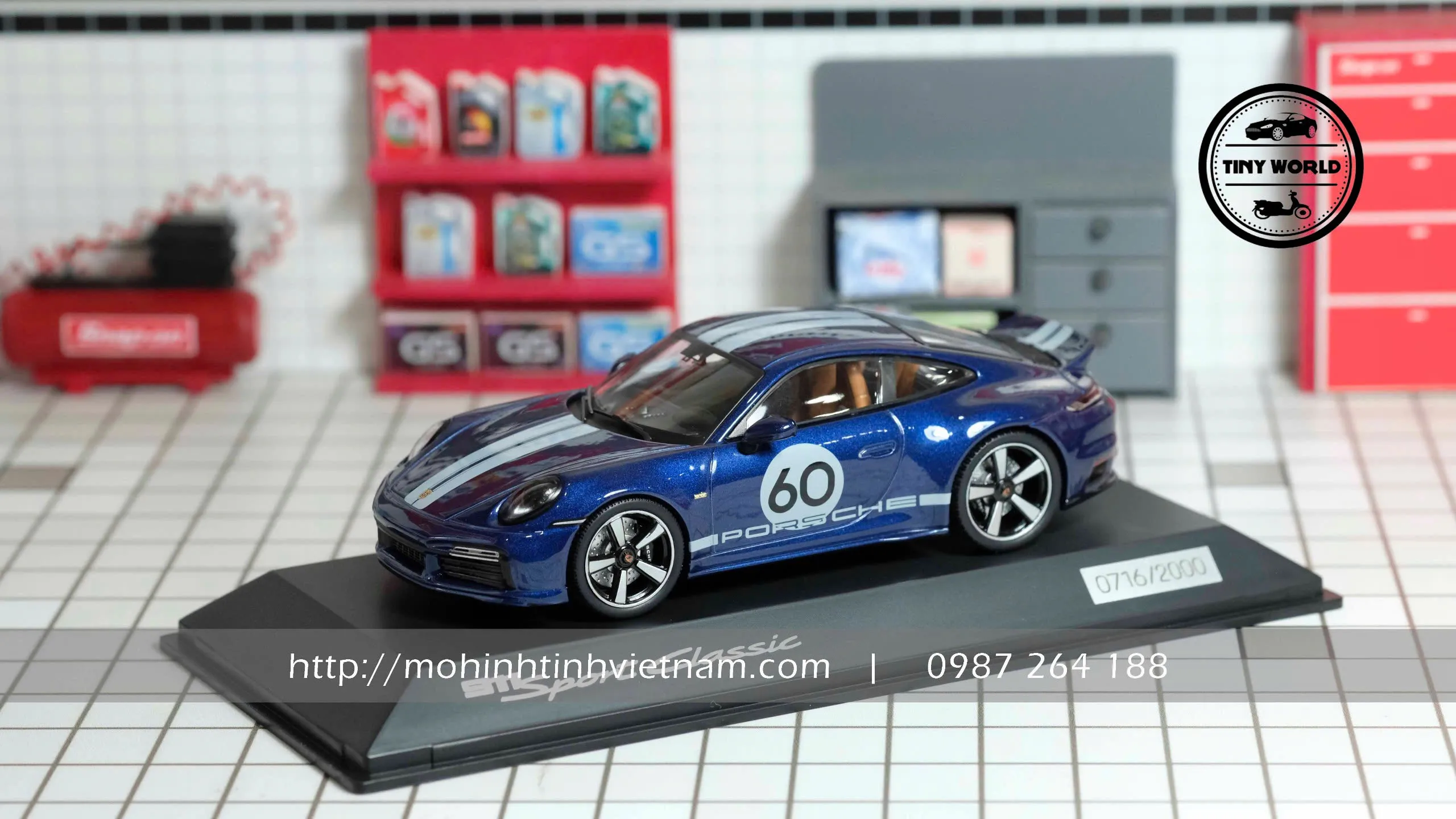MÔ HÌNH Ô TÔ PORSCHE 911 (992) SPORT CLASSIC 2022 (XANH) 1:43 DEALER EDITION