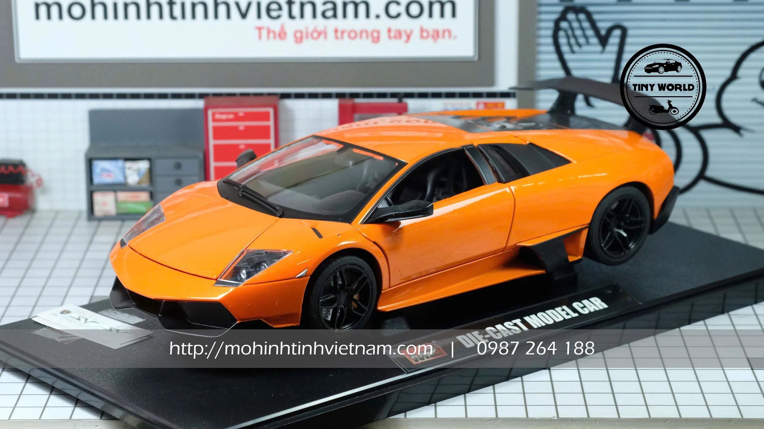 MÔ HÌNH Ô TÔ LAMBORGHINI LP670-4 SV (CAM) 1:18 MZ