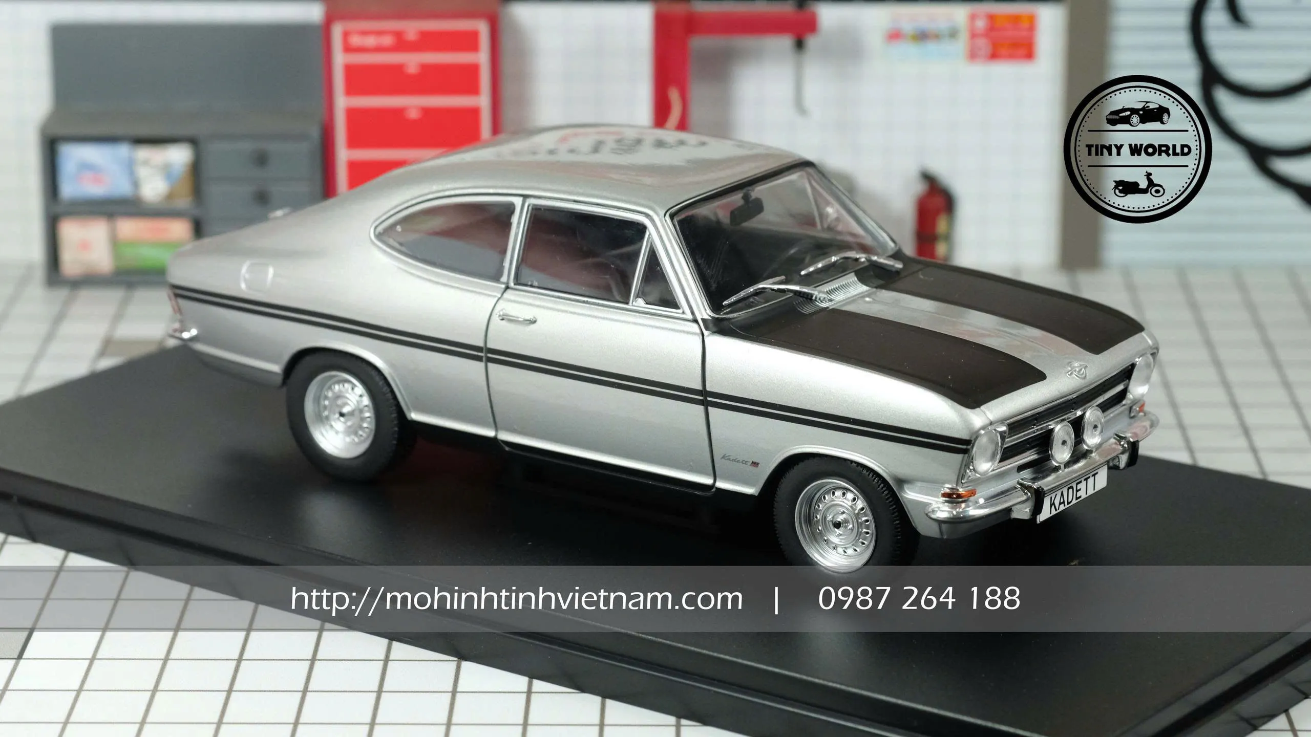 MÔ HÌNH Ô TÔ OPEL KADETT B (BẠC) 1:24 WHITEBOX