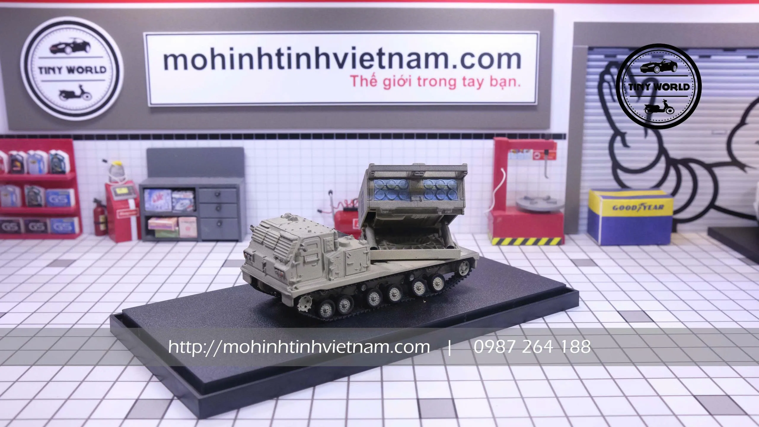 MÔ HÌNH XE PHÓNG TÊN LỬA TỰ HÀNH M270 1:72