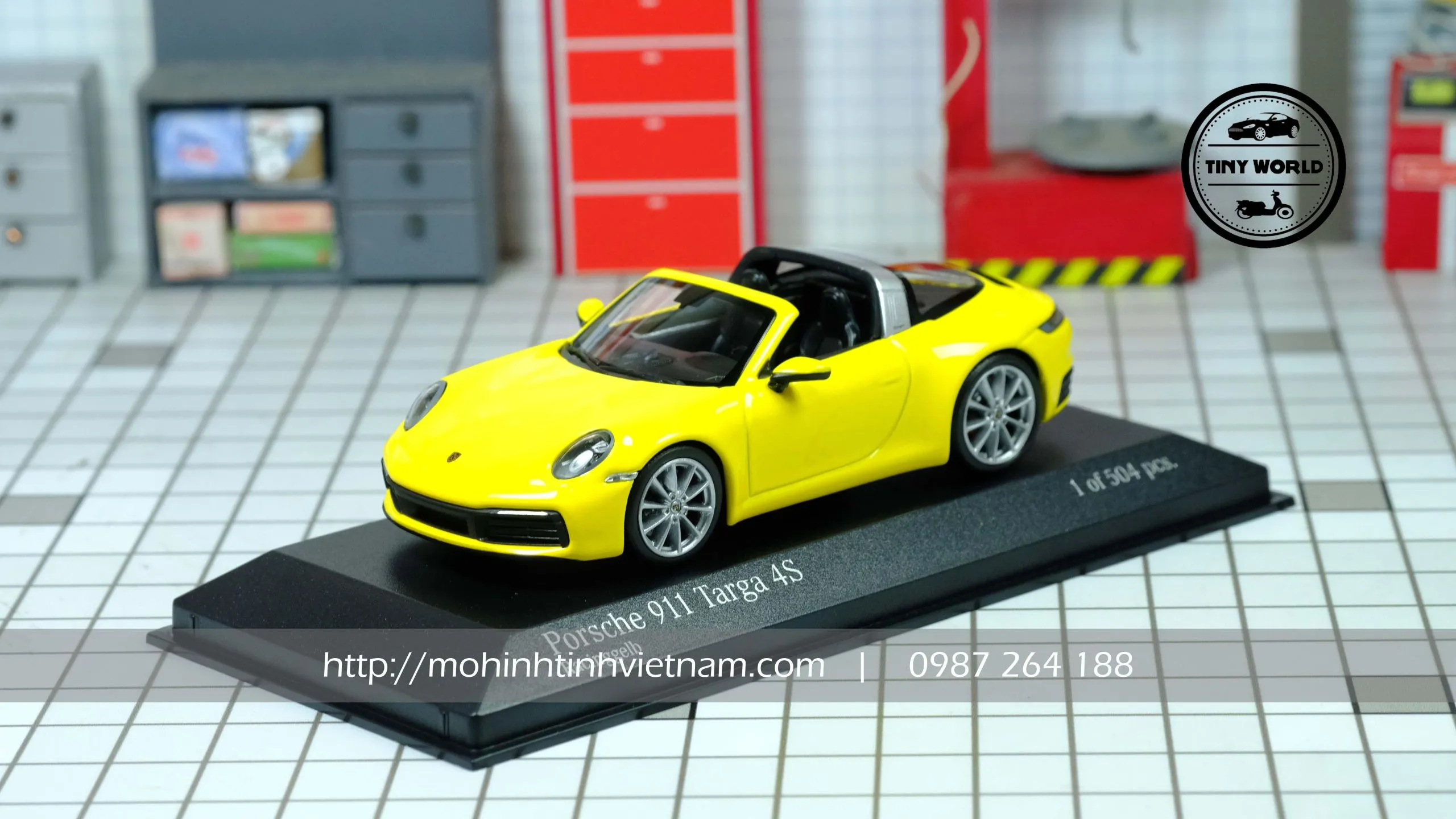 MÔ HÌNH Ô TÔ PORSCHE 911 TARGA 4S (VÀNG) 1:43 MINICHAMPS