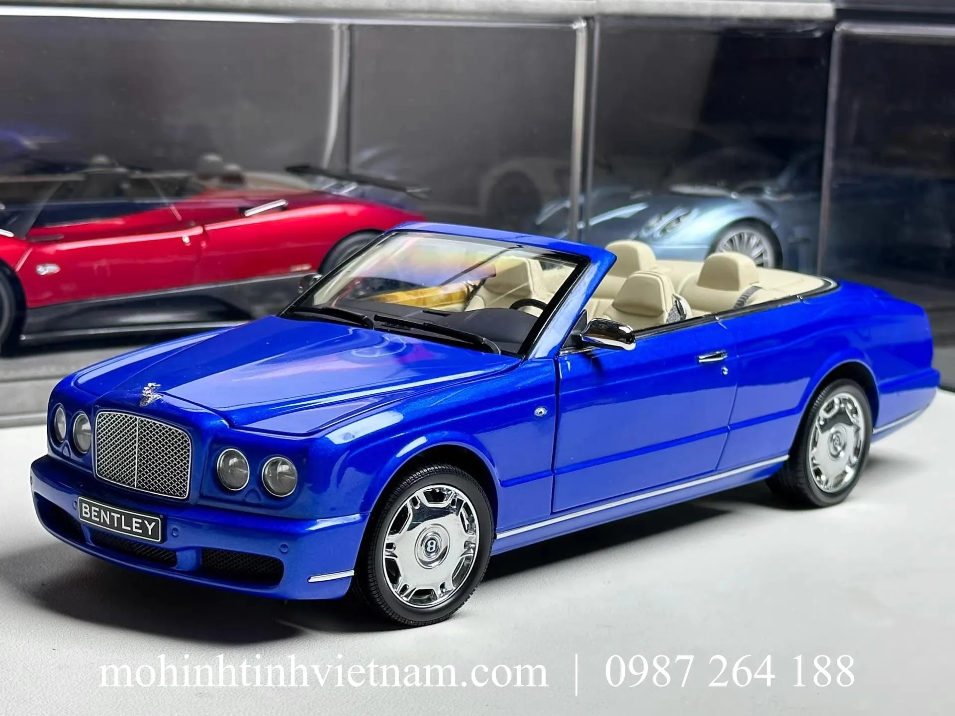 MÔ HÌNH Ô TÔ BENTLEY AZURE 2006 (XANH) 1:18 MINICHAMPS