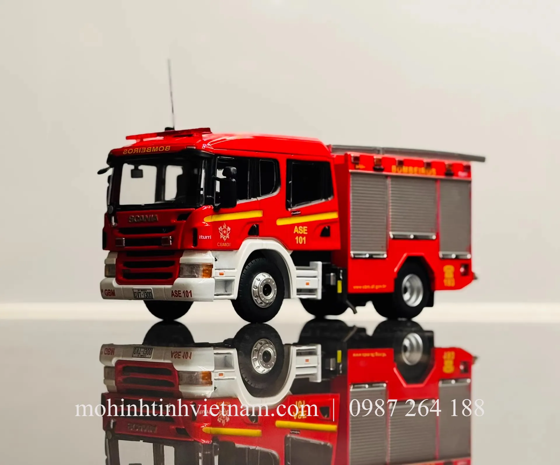 MÔ HÌNH XE CỨU HỎA SCANIA DOUBLE CABINE ITURRI BOMBEIROS ASE 101 (ĐỎ) 1:43 ELIGOR