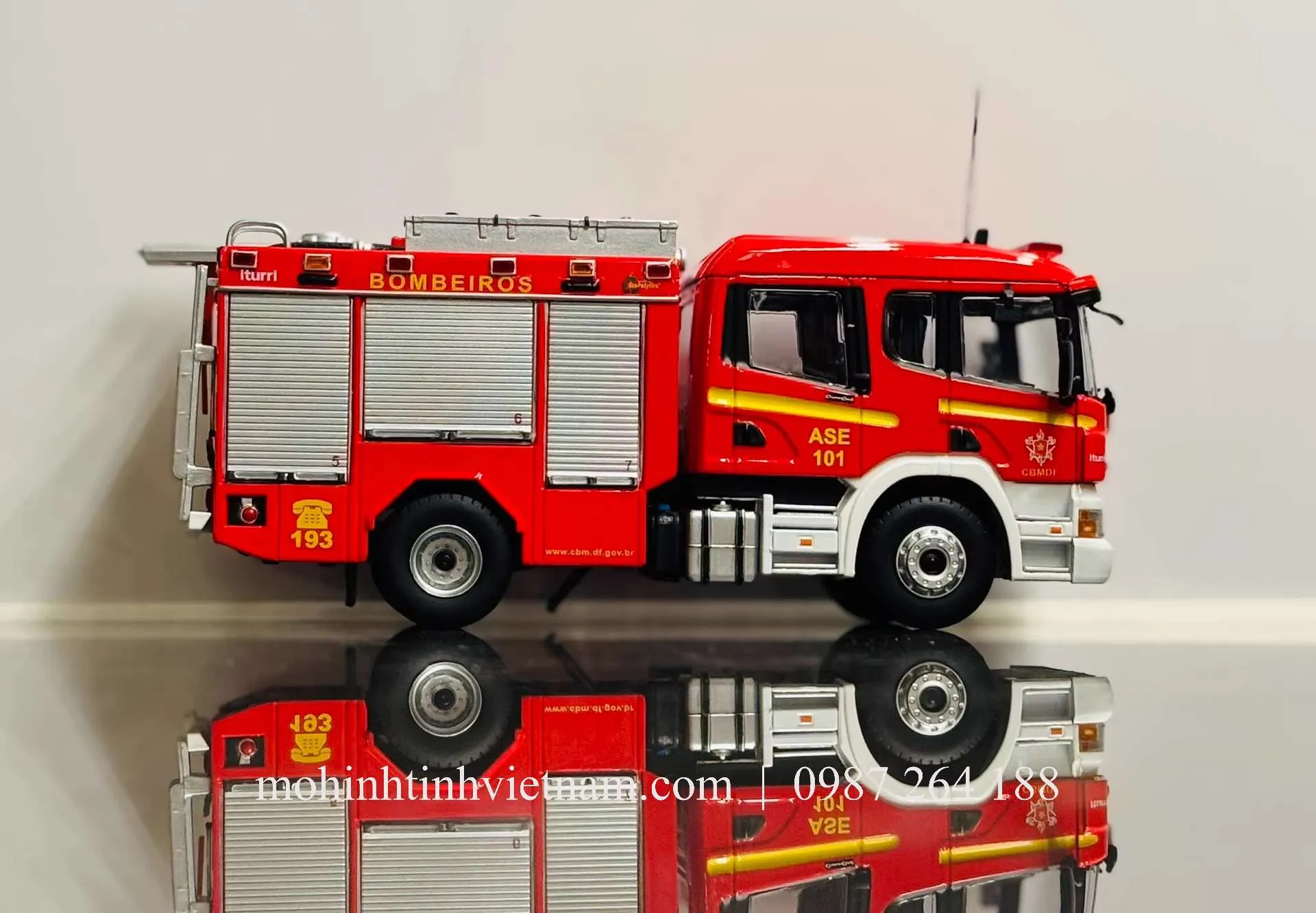 o1_c_n01mb_zl_n42_l_u_mw_ewe_g_b_v_!!4611686018427386735-0-fleamarket.jpg__q90.jpg_.jpg-large