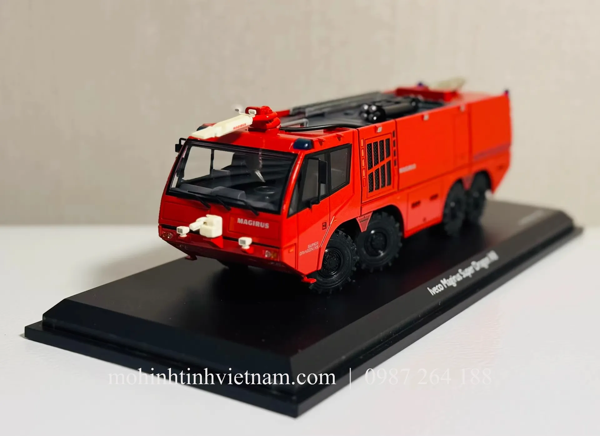 MÔ HÌNH XE CỨU HỎA IVECO MAGIRUS SUPER DRAGON X8 (ĐỎ) 1:43 SCHUCO