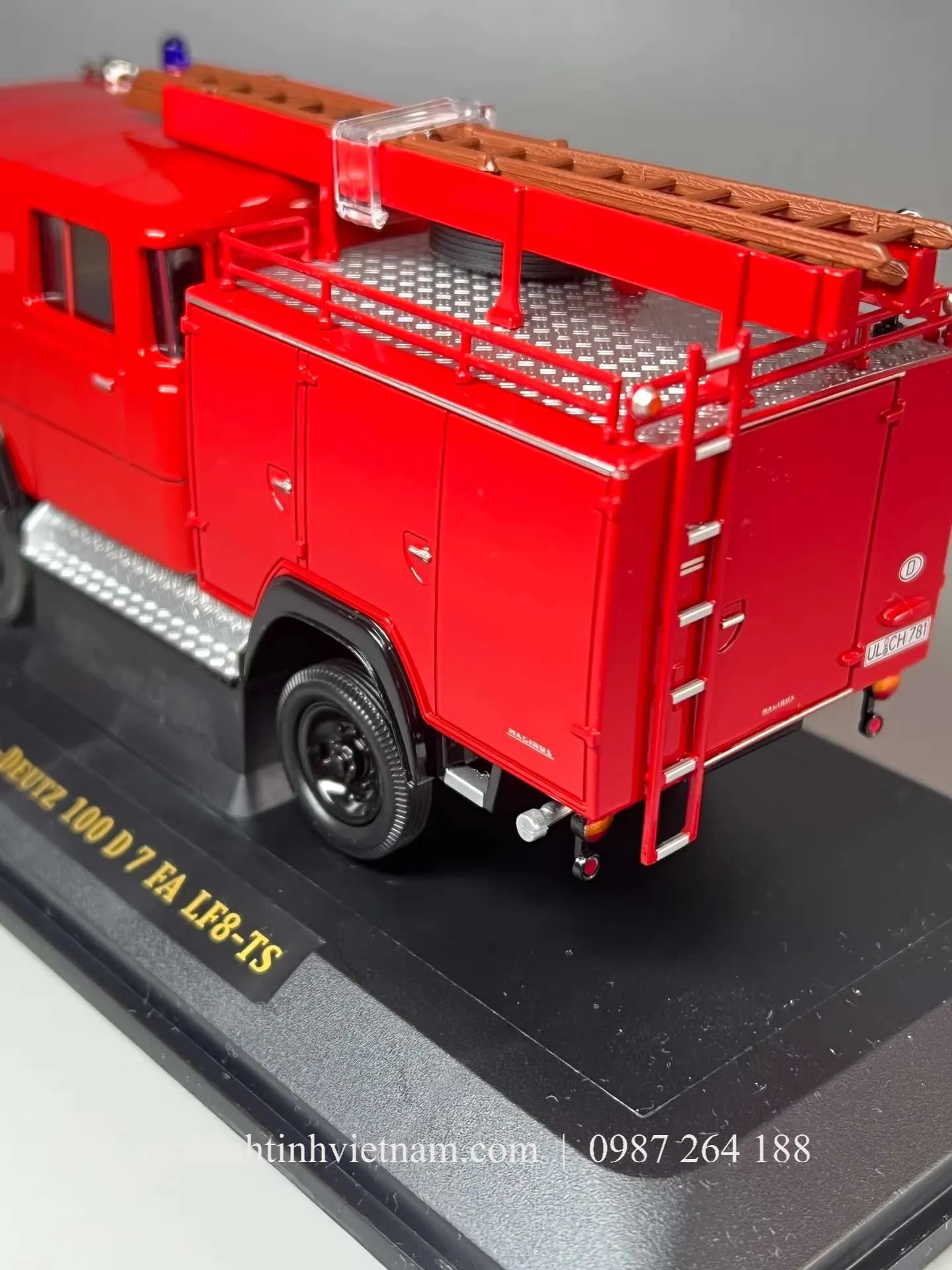 o1_c_n01e_olyq81z_t_wa_j_eb11b_!!4611686018427379803-0-fleamarket.jpg__q90.jpg_.jpg-large