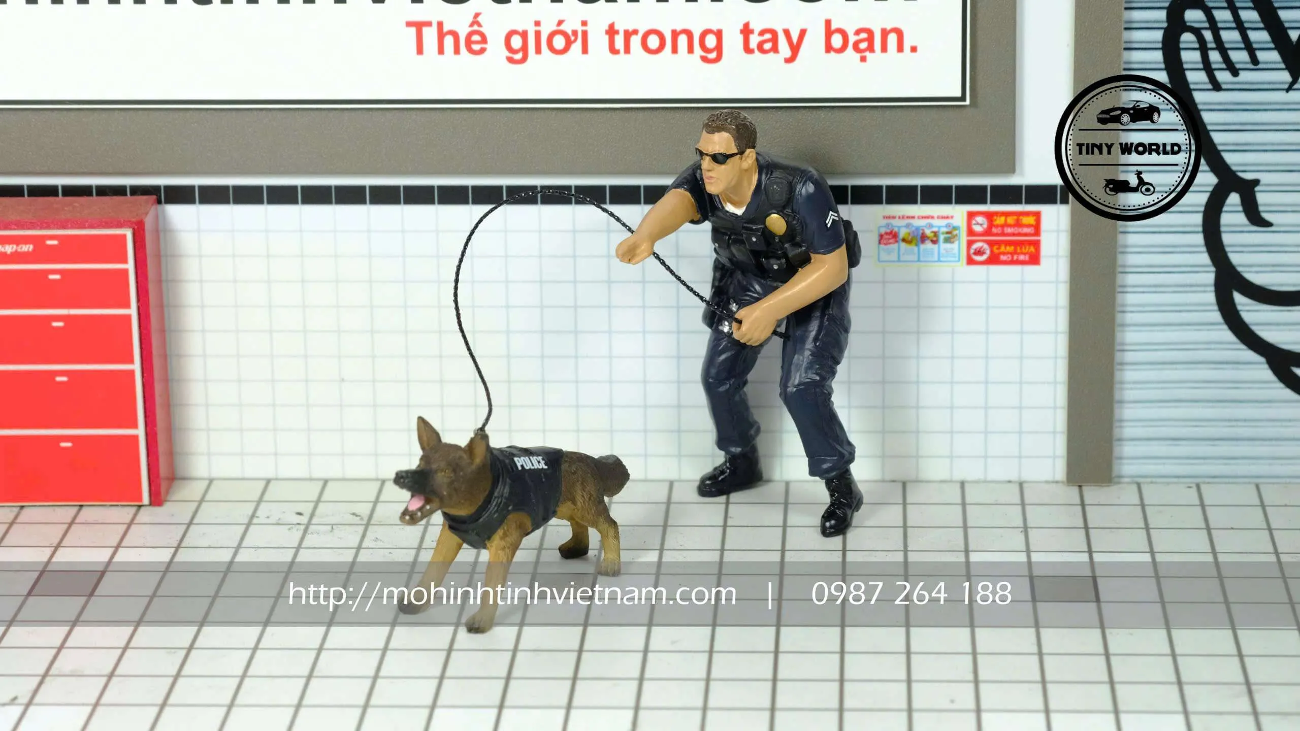 z7115104992945_96fced8e0170e4d4fcd70af366912e17.jpg-large