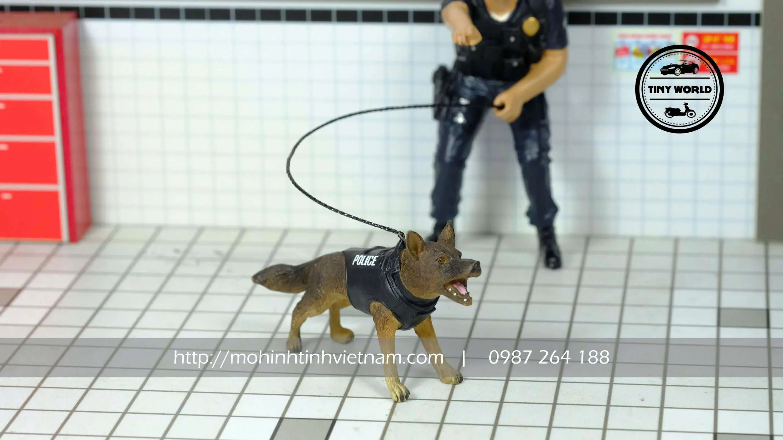 z7115105001838_92d2629ea5670c80bb9470af1b6ac890.jpg-large