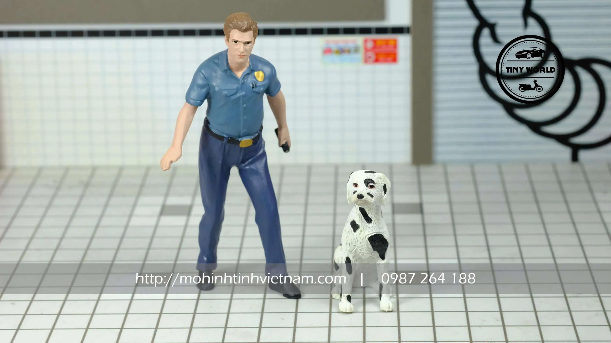 z7111395823213_b57a049b2a107e590a36893532a98937.jpg-large