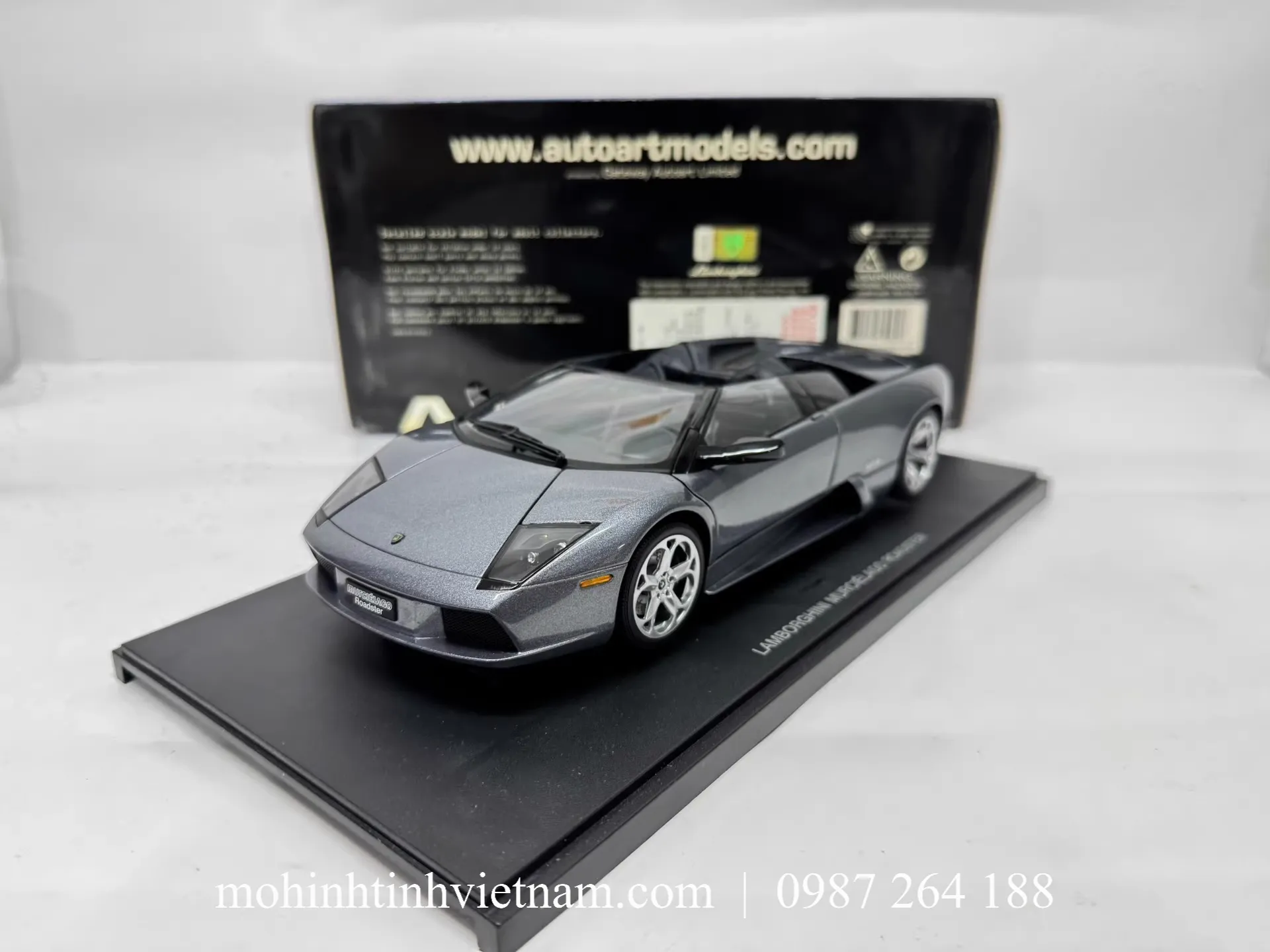 MÔ HÌNH Ô TÔ LAMBORGHINI MURCIELAGO ROADSTER (GHI) 1:18 AUTOART