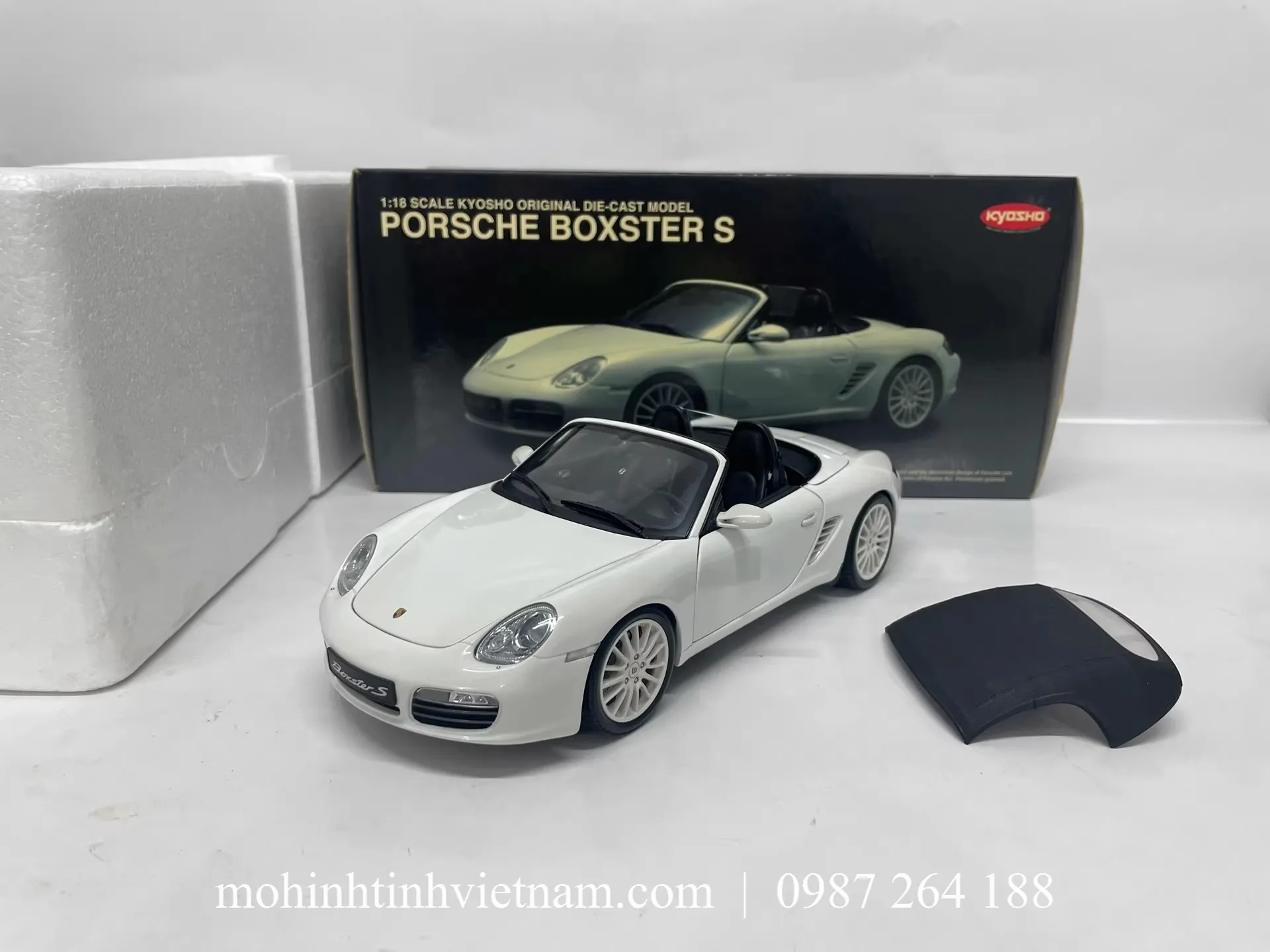 MÔ HÌNH Ô TÔ PORSCHE BOXSTER S (TRẮNG) 1:18 KYOSHO
