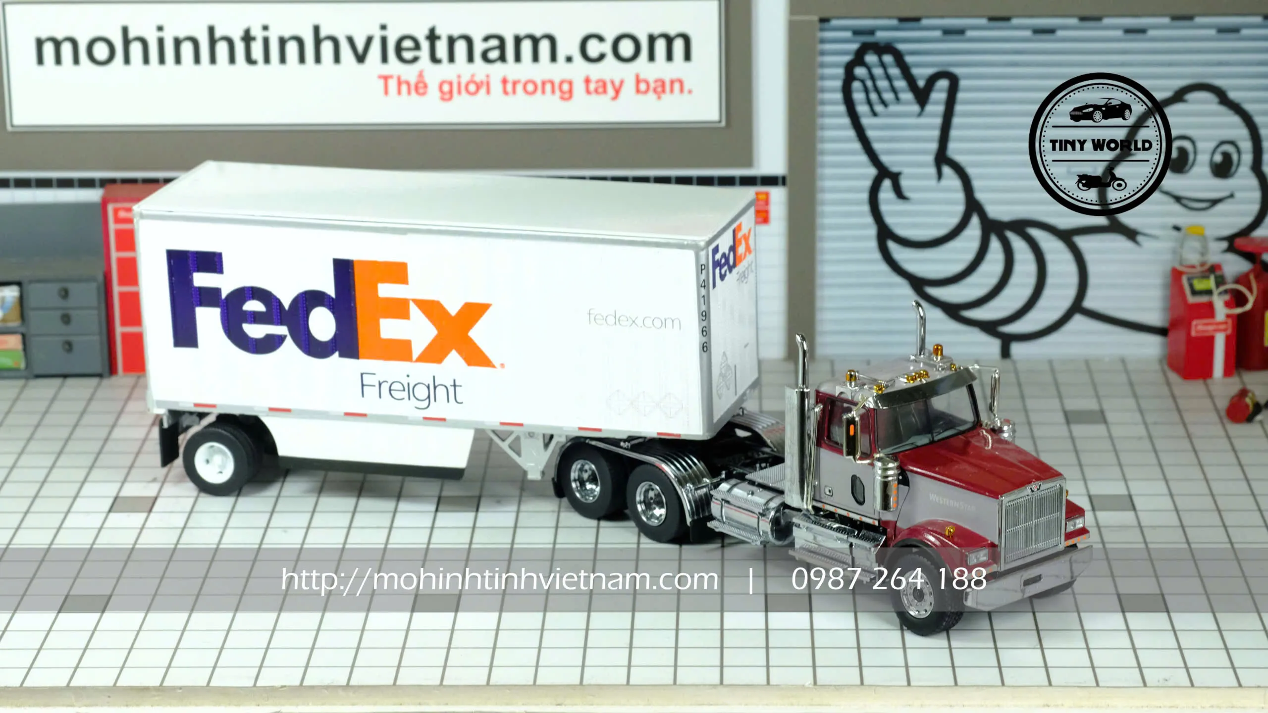 MÔ HÌNH Ô TÔ WESTERN STAR + THÙNG FEDEX (TRẮNG) 1:50 DIECAST MASTERS