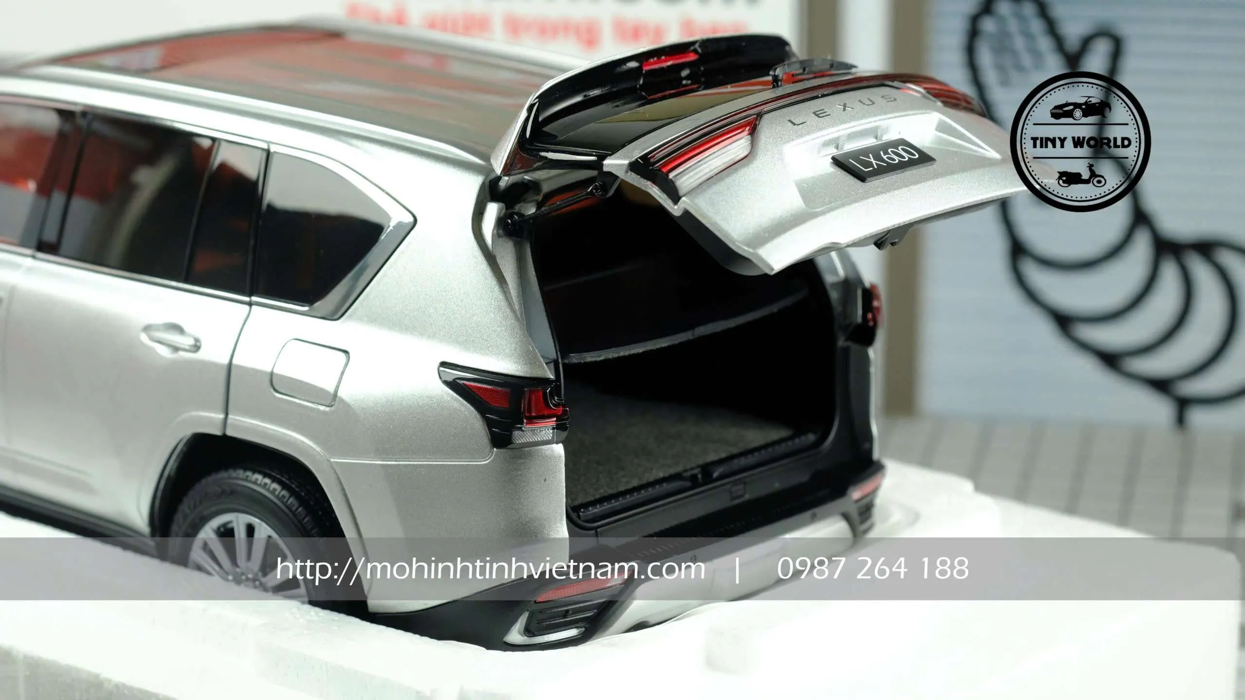 z7456470038458_ce75c45e9f718bb1141e87f42ddf9b8d.jpg-large