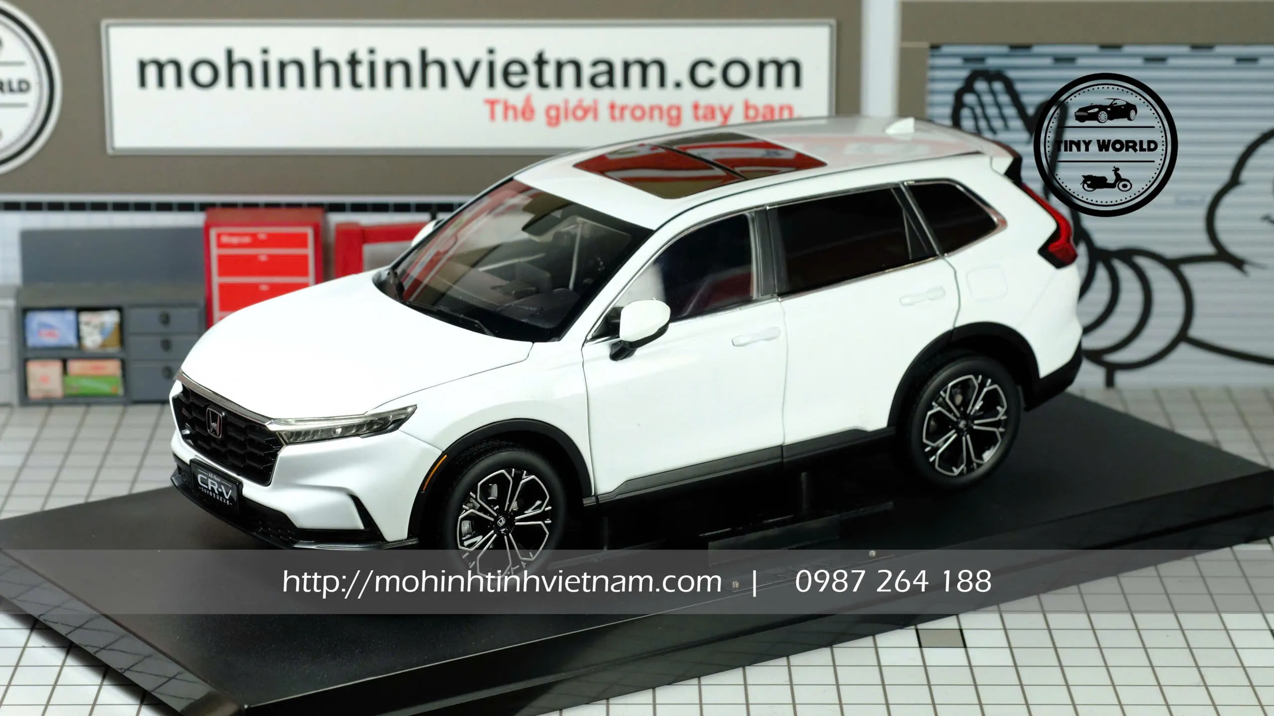 MÔ HÌNH Ô TÔ HONDA CR-V 2023 (TRẮNG) 1:18 DEALER