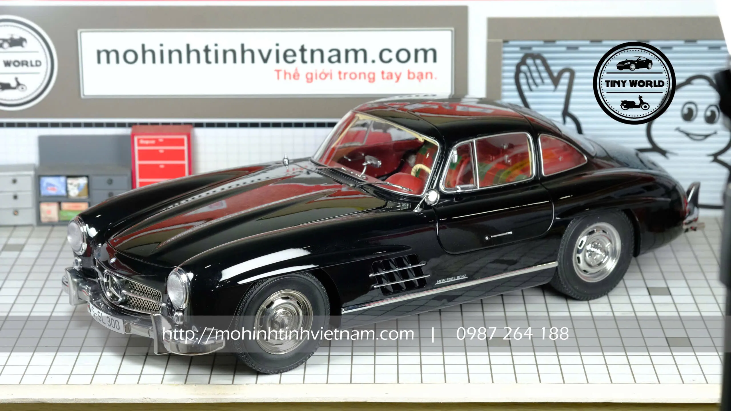 MÔ HÌNH Ô TÔ MERCEDES-BENZ 300SL (ĐEN) 1:12 SCHUCO