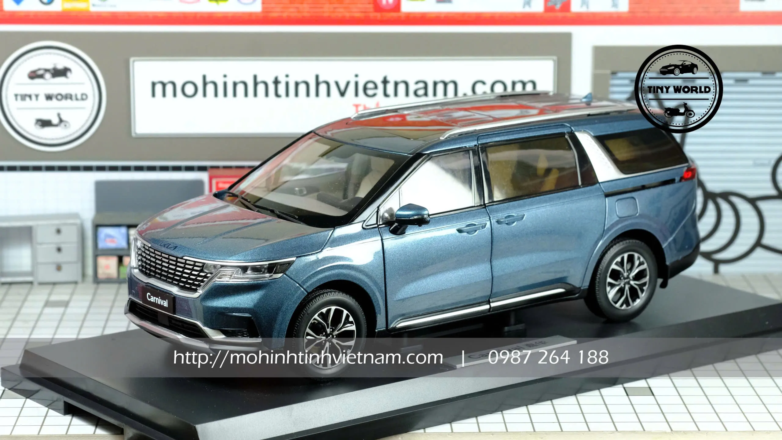 MÔ HÌNH Ô TÔ KIA CARNIVAL (XANH) 1:18 DEALER EDITION