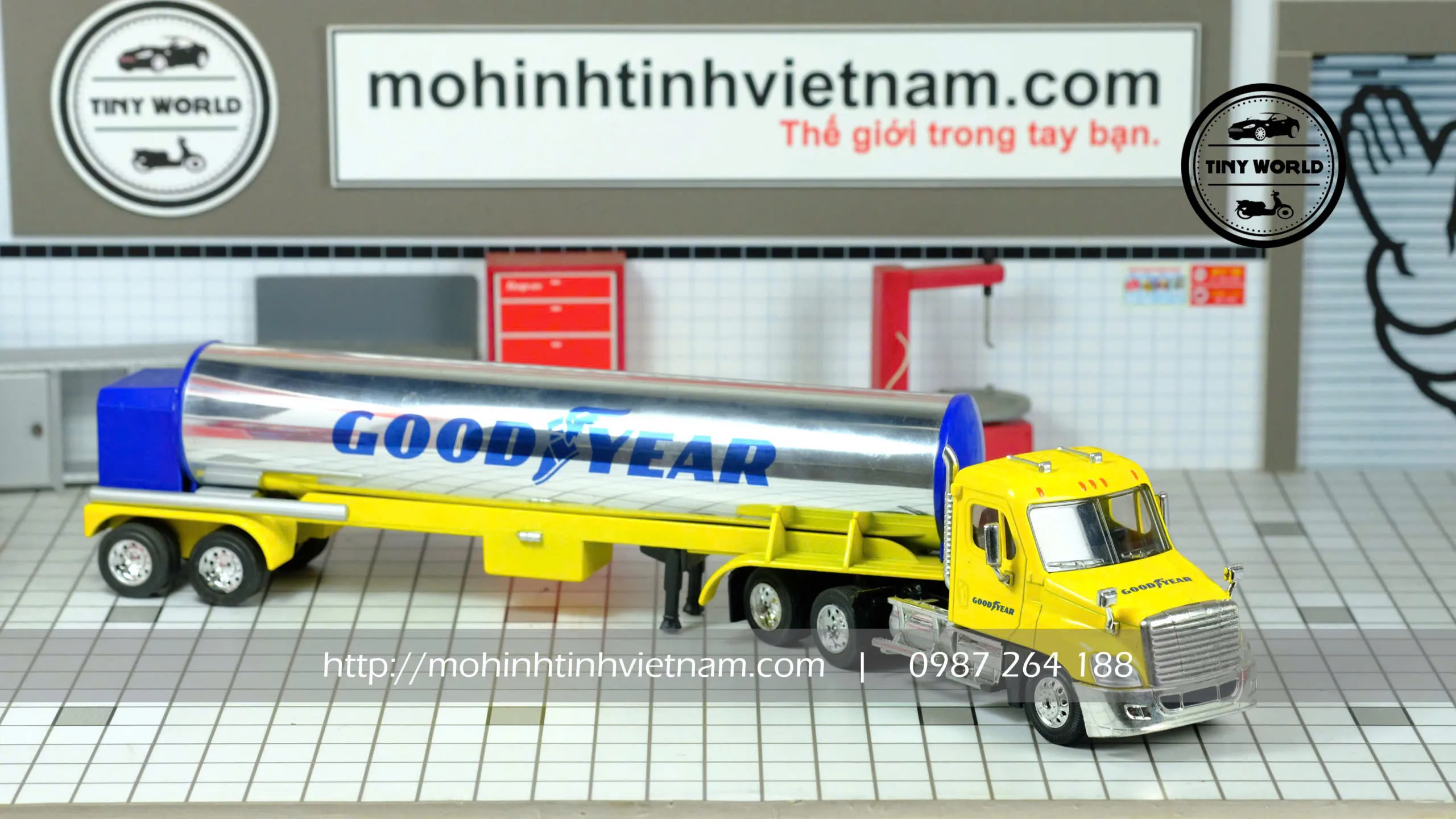 MÔ HÌNH XE BỒN CHỞ CHẤT LỎNG GOODYEAR (VÀNG) 1:64 DIECAST