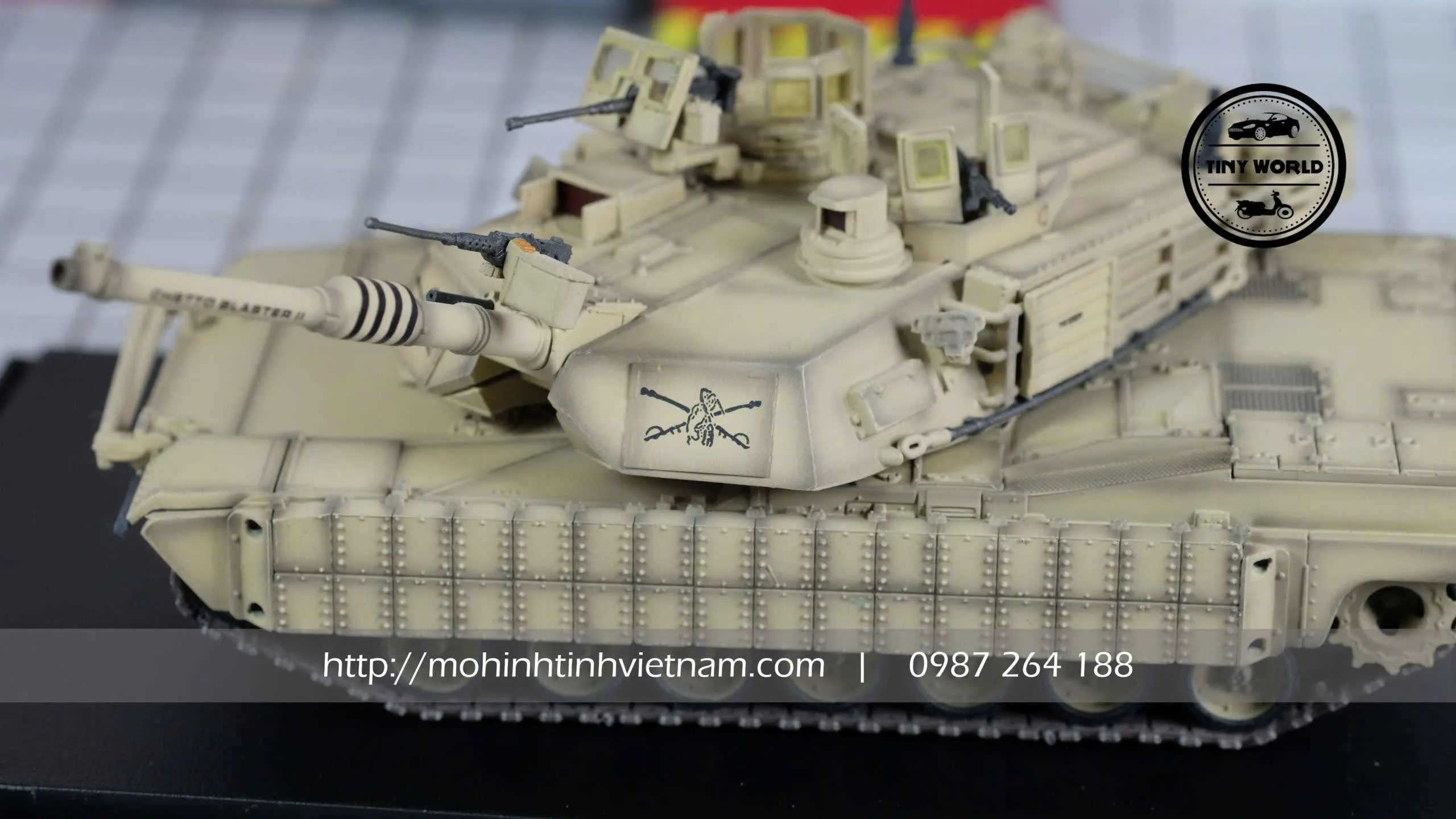 z7783489333499_e4b6ccf08f44df6807f5cbeffe6104a3.jpg-large