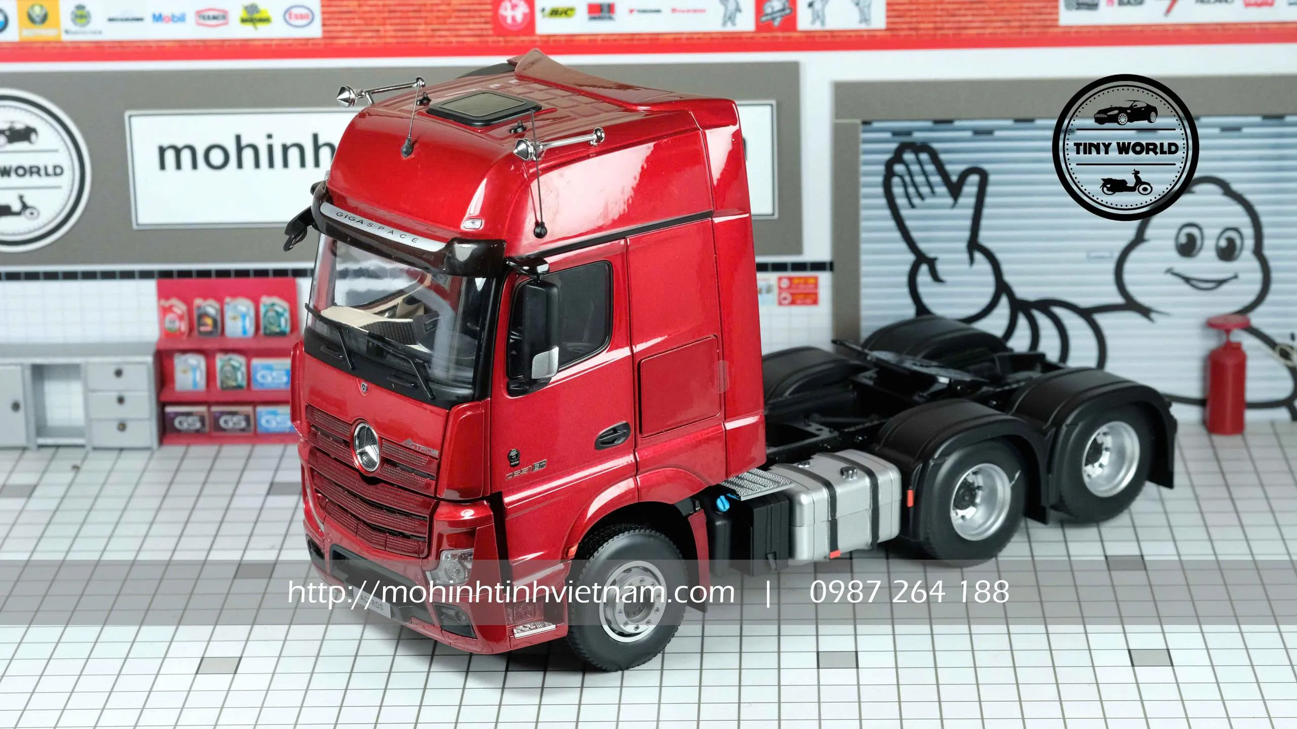 MÔ HÌNH ĐẦU KÉO MERCEDES-BENZ ACTROS (ĐỎ) 1:24 DEALER