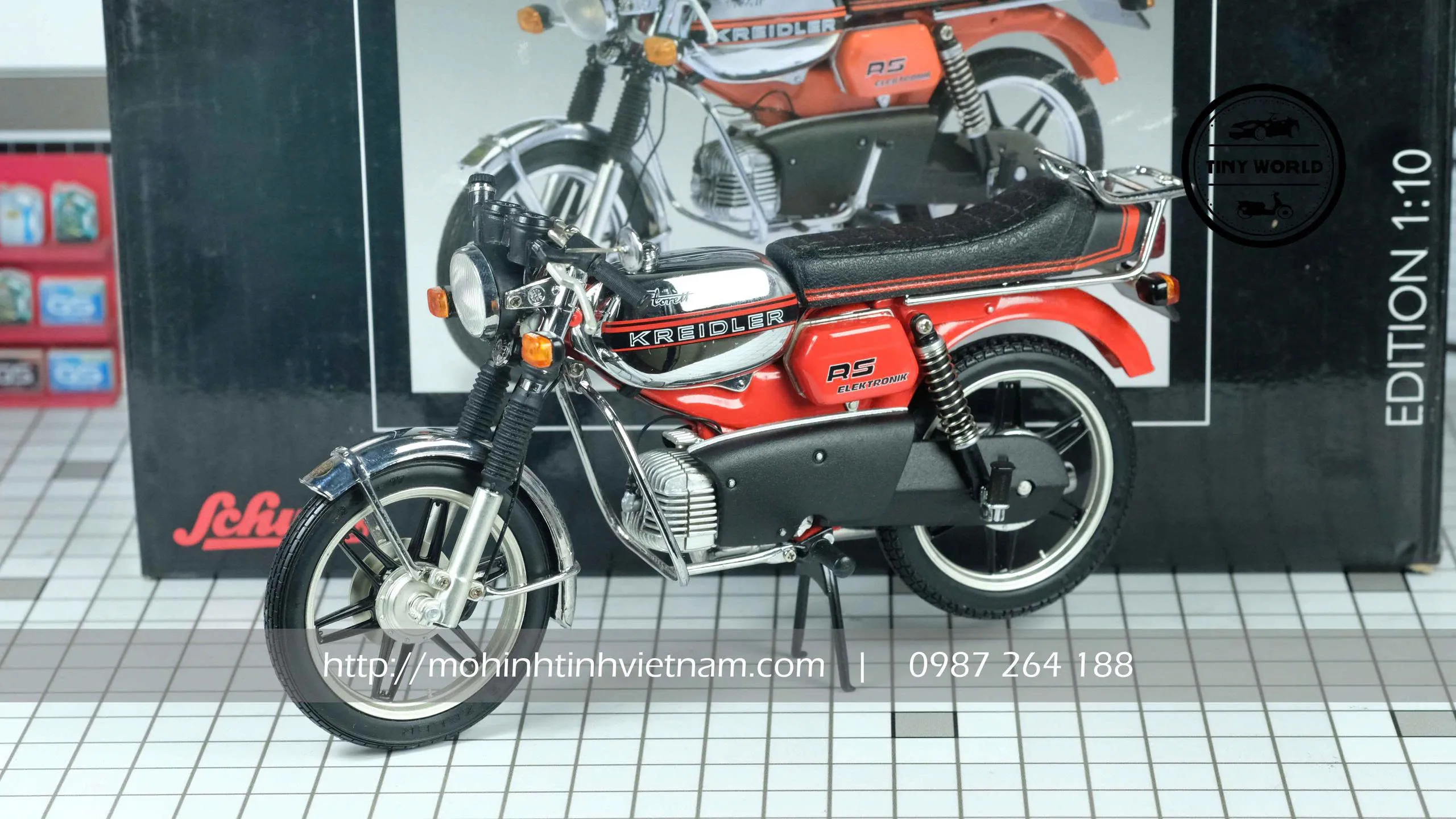 MÔ HÌNH XE MÁY KREIDLER FLORETT RS (ĐỎ) 1:10 SCHUCO