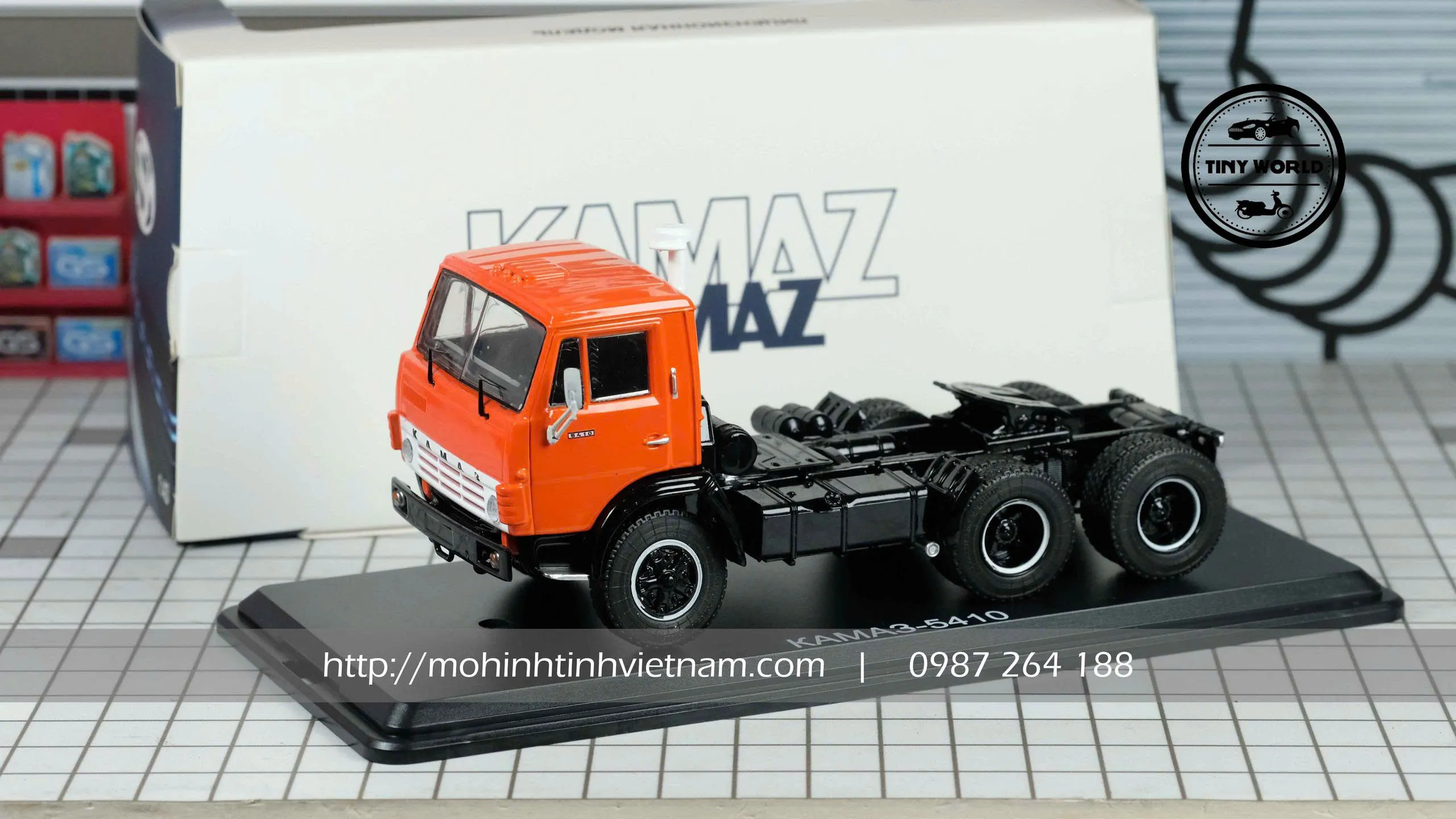 MÔ HÌNH ĐẦU KÉO KAMAZ 5410 (CAM) 1:43 SSM
